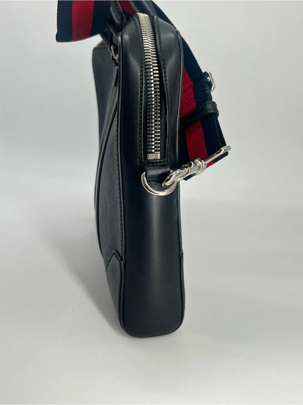 Gucci GG Supreme Black Briefcase with Crossbody Shoulder Strap